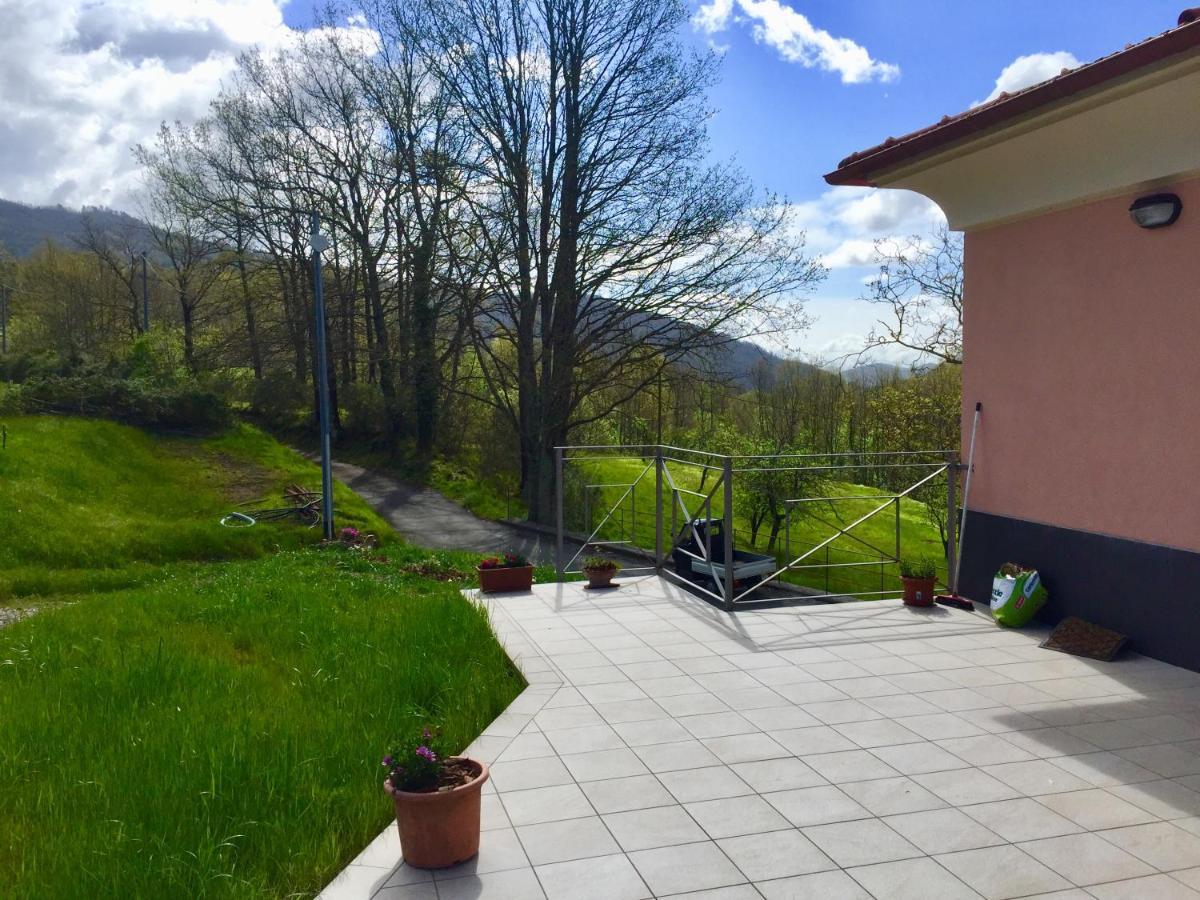Le Pianelle Villa วาเรเซลิกูเร ภายนอก รูปภาพ